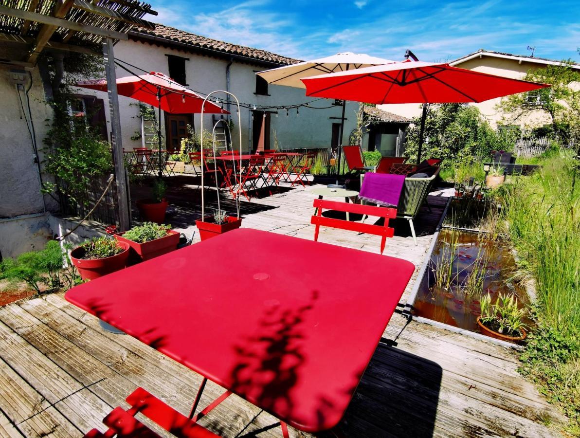 Logis Hotel Restaurant La Barguillere Saint-Pierre-de-Riviere Luaran gambar