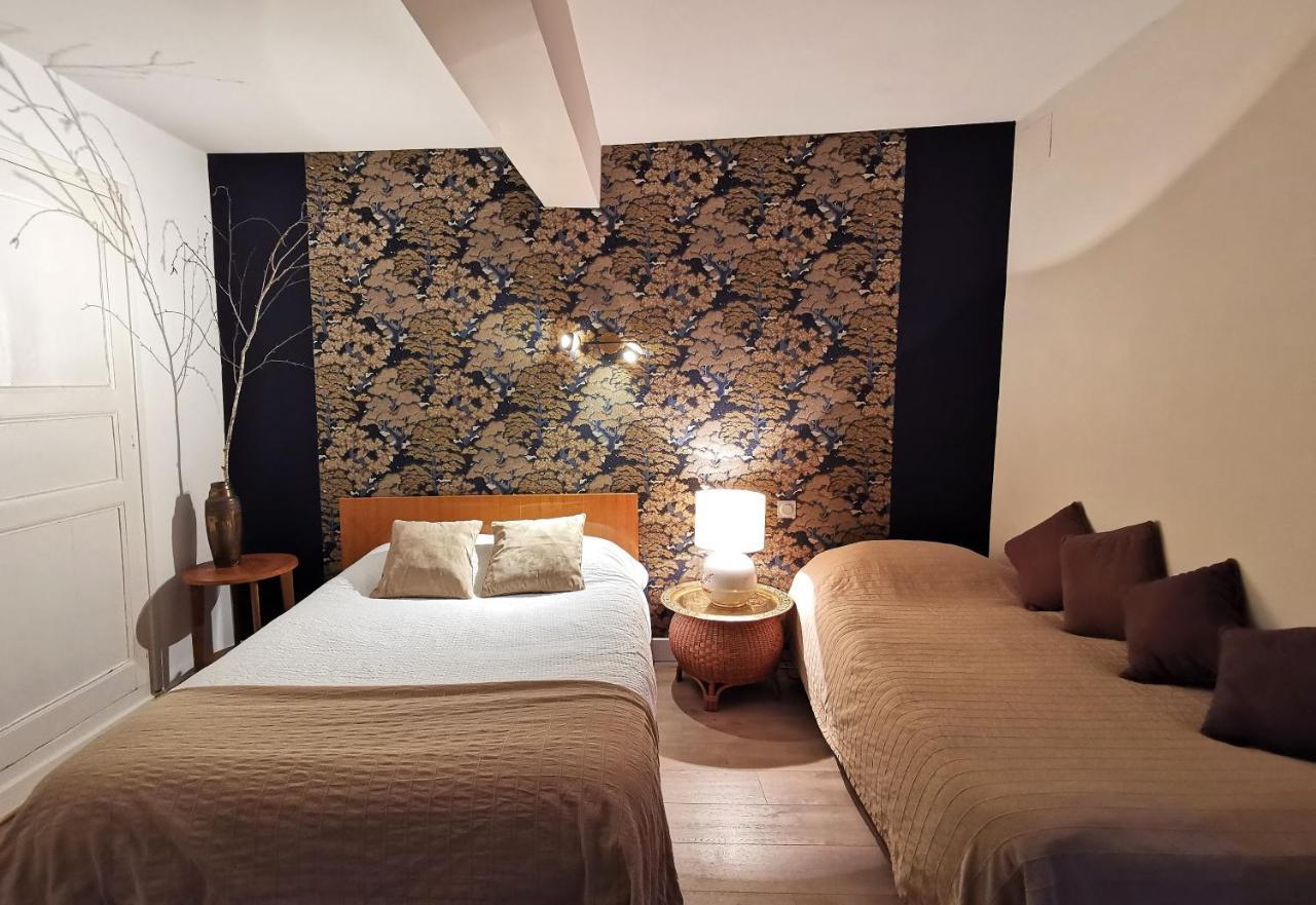 Logis Hotel Restaurant La Barguillere Saint-Pierre-de-Riviere Luaran gambar