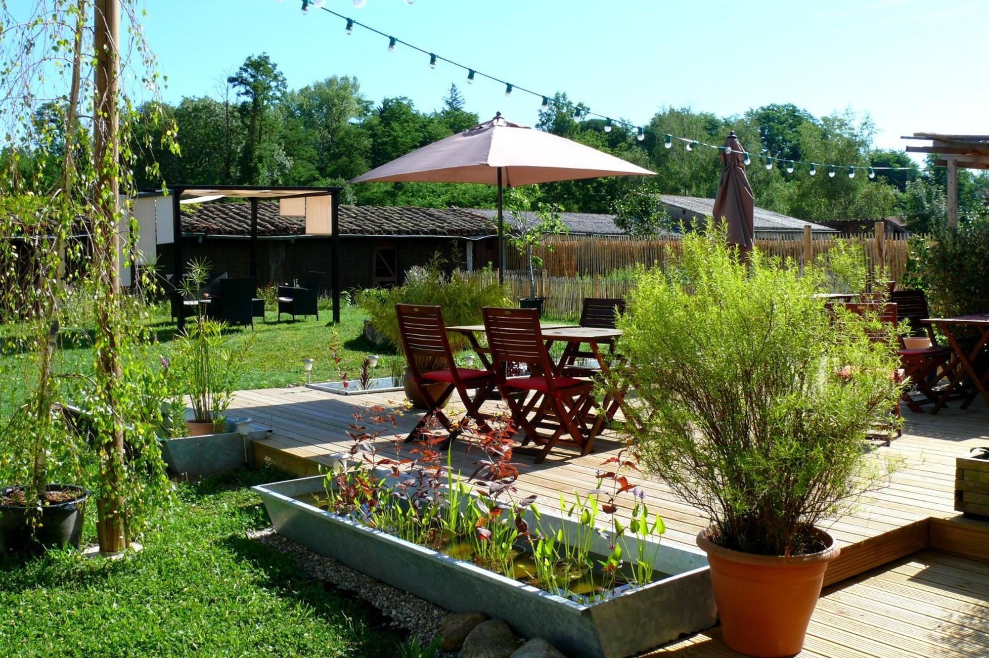 Logis Hotel Restaurant La Barguillere Saint-Pierre-de-Riviere Luaran gambar